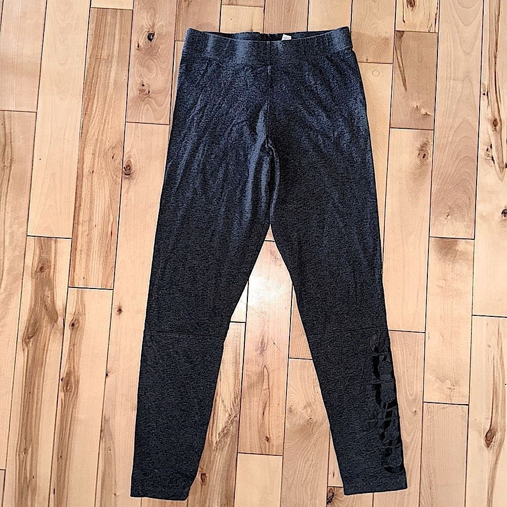Adidas Logo Leggings! 